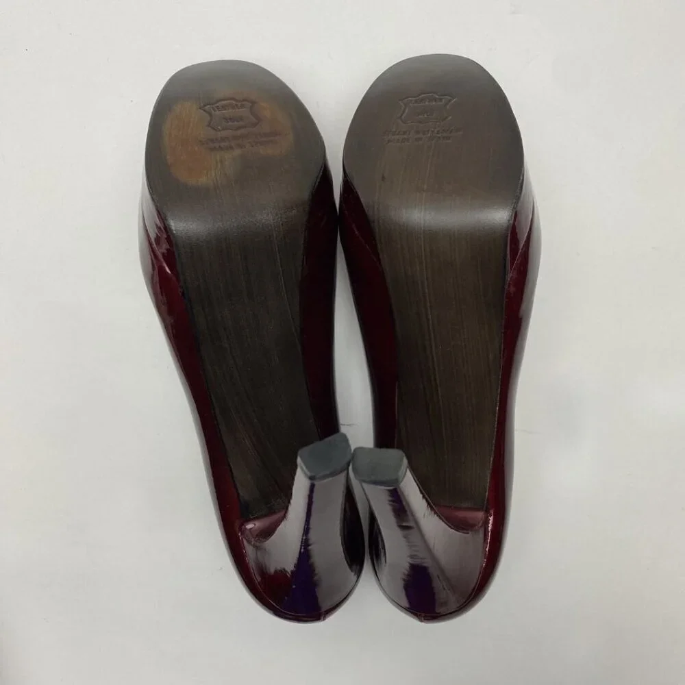 stuart weitzman burgundy